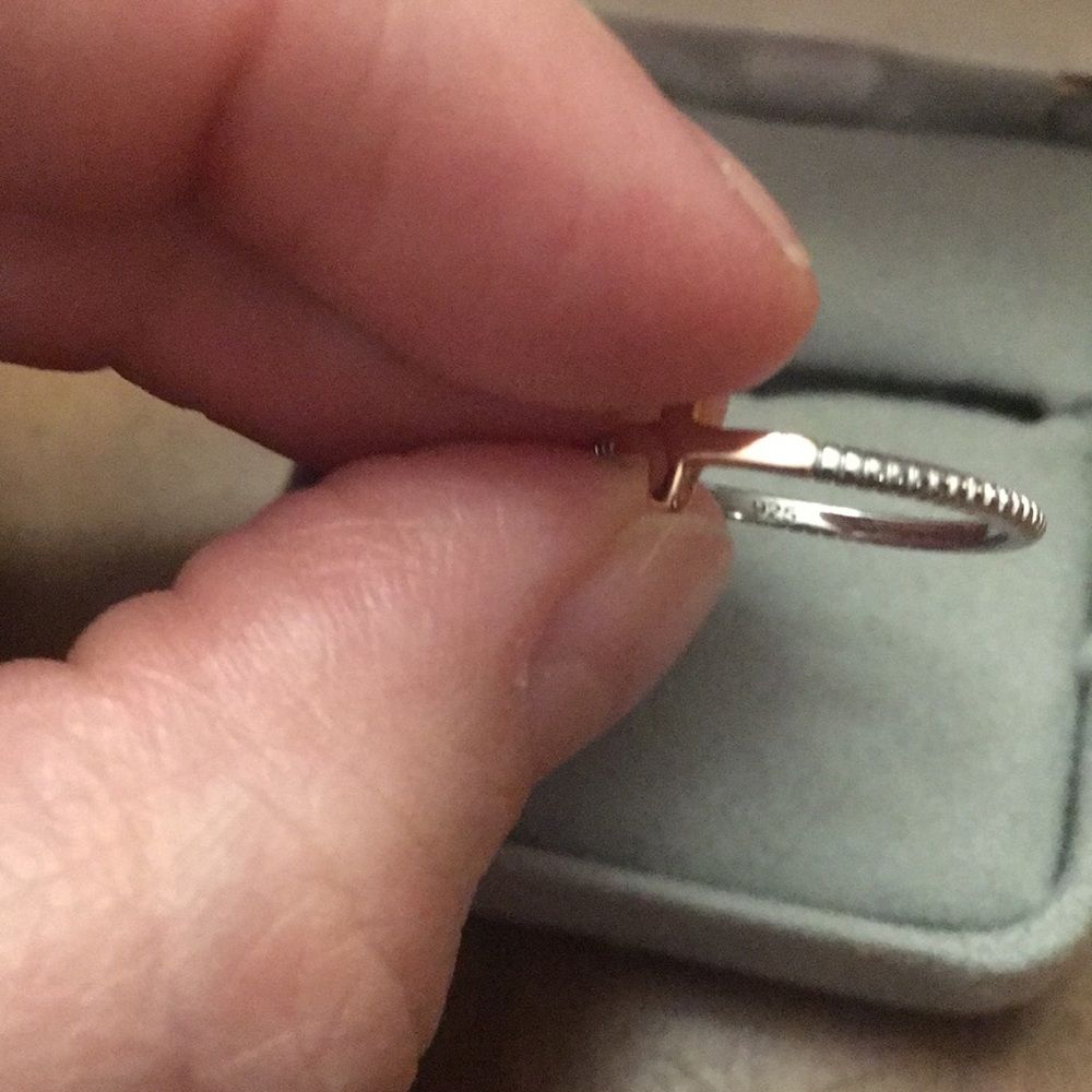 STERLING SILVER AND ROSE GOLD PLATED CROSS RING - Picture 3 of 4
